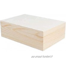Boîte en bois de 29 x 21 x 7 cm.