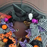 Brteyes Couronne d'Halloween de 61 cm Couronne de jambe de sorcière à suspendre Décoration de maison hantée Couronne de sorcière pour Halloween